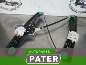 Used Window mechanism 4-door, front left BMW 3 serie (E90) 320d 16V Edition Fleet Price € 52,50 Margin scheme offered by Autoparts Pater