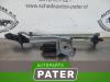 Wiper motor + mechanism from a BMW 3 serie (F30) 316i 1.6 16V 2013