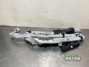Used Roof curtain airbag, left BMW 3 serie Touring (E91) 318i 16V Price € 52,50 Margin scheme offered by Autoparts Pater
