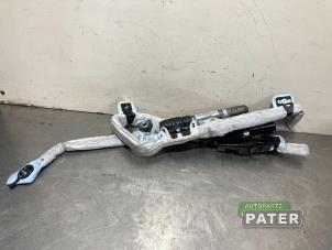 Used Roof curtain airbag, left BMW 3 serie Touring (E91) 335i 24V Price € 52,50 Margin scheme offered by Autoparts Pater