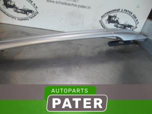 Used Roof rack kit Peugeot 407 SW (6E) 2.2 16V Price € 157,50 Margin scheme offered by Autoparts Pater