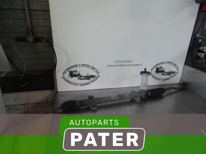 Begagnade Styrbox Hyundai i30 Crosswagon (WWH) 1.4 CVVT 16V Pris € 36,75 Marginaltabell erbjuds av Autoparts Pater