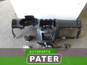 Used Airbag set + module Hyundai i30 Crosswagon (WWH) 1.4 CVVT 16V Price € 472,50 Margin scheme offered by Autoparts Pater