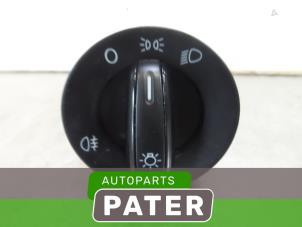 Gebrauchte Licht Schalter Volkswagen Up! (121) 1.0 12V 60 Preis € 31,50 Margenregelung angeboten von Autoparts Pater