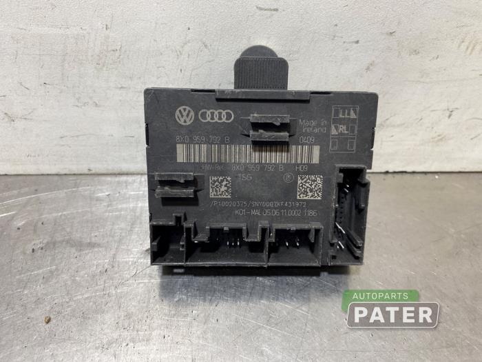 Używane Modul (rózne) Audi A1 (8X1/8XK) 1.2 TFSI Cena € 15,75 Procedura marży oferowane przez Autoparts Pater