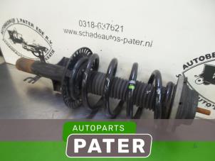 Used Front shock absorber rod, right Volkswagen Transporter T5 2.0 TDI DRF 4Motion Price € 50,82 Inclusive VAT offered by Autoparts Pater