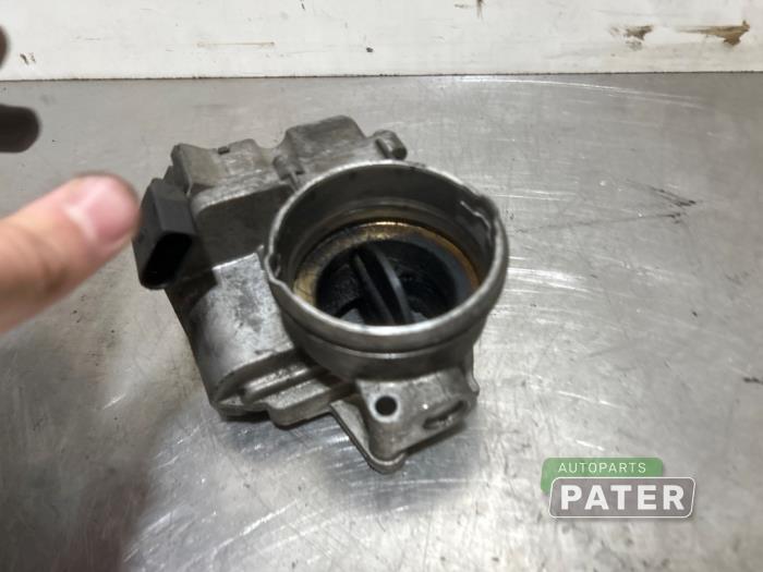 Usagé Boitier papillon Volkswagen Golf V 4Motion (1K1) 1.9 TDI Prix € 36,75 Règlement à la marge proposé par Autoparts Pater