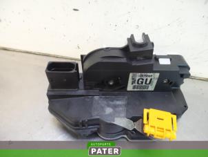 Used Rear door mechanism 4-door, right Opel Insignia 1.6 Turbo 16V Ecotec Price € 42,00 Margin scheme offered by Autoparts Pater