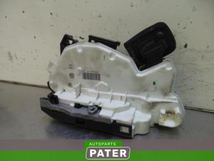 Used Door lock mechanism 2-door, left Volkswagen Caddy IV 2.0 TDI 102 Price € 82,58 Inclusive VAT offered by Autoparts Pater