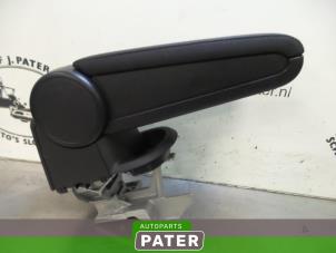 Used Armrest Volkswagen Beetle (16AB) 1.2 TSI Price € 105,00 Margin scheme offered by Autoparts Pater