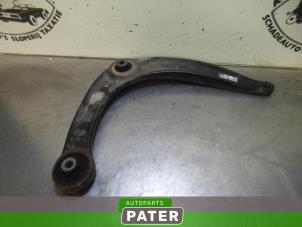 Used Front wishbone, right Peugeot 5008 I (0A/0E) 1.6 THP 16V Price € 31,50 Margin scheme offered by Autoparts Pater