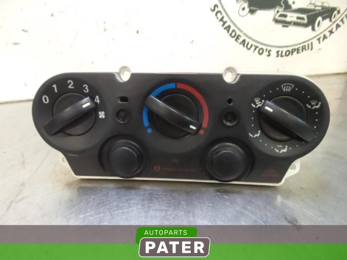Heater control panel from a Ford Fusion 1.4 16V 2006
