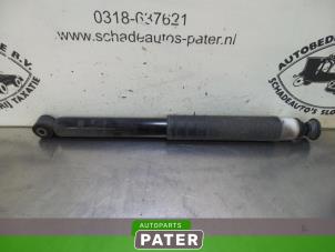 Used Rear shock absorber, right Renault Clio IV Estate/Grandtour (7R) 0.9 Energy TCE 12V Price € 42,00 Margin scheme offered by Autoparts Pater