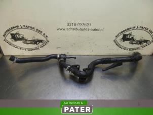 Used Intercooler tube Renault Clio IV Estate/Grandtour (7R) 0.9 Energy TCE 12V Price € 78,75 Margin scheme offered by Autoparts Pater
