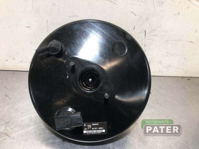 Usagé Servo frein Mitsubishi ASX 1.6 MIVEC 16V Prix € 52,50 Règlement à la marge proposé par Autoparts Pater