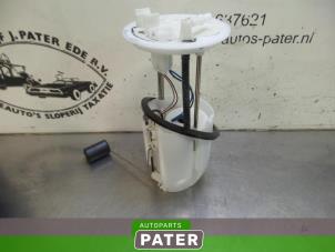 Usagé Pompe essence Mitsubishi ASX 1.6 MIVEC 16V Prix € 78,75 Règlement à la marge proposé par Autoparts Pater