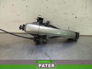 Used Rear door handle 4-door, left Volvo V70 (BW) 2.5 T 20V Price € 52,50 Margin scheme offered by Autoparts Pater
