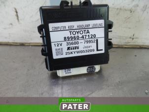 Used Computer lighting module Toyota Prius Plus (ZVW4) 1.8 16V Price € 52,50 Margin scheme offered by Autoparts Pater