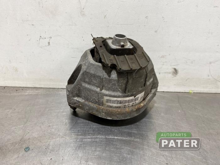 Usagé Support moteur Ssang Yong Rexton 2.7 Xdi RX/RJ 270 16V Prix € 36,75 Règlement à la marge proposé par Autoparts Pater