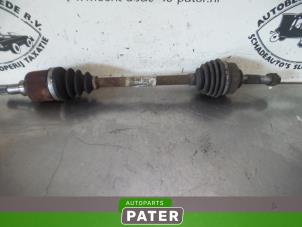 Used Front drive shaft, left Peugeot 207/207+ (WA/WC/WM) 1.4 16V VTi Price on request offered by Autoparts Pater