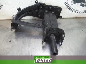 Used Front bumper bracket, right Mercedes CLS (C219) 350 3.5 V6 18V Price € 52,50 Margin scheme offered by Autoparts Pater