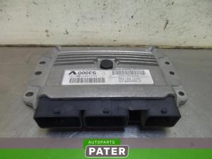 Used Engine management computer Renault Grand Scénic II (JM) 2.0 16V Price € 131,25 Margin scheme offered by Autoparts Pater