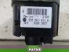 Light switch from a Volkswagen Scirocco (137/13AD) 2.0 R 16V 2013