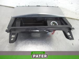 Used Front ashtray Mercedes C Estate (S204) 2.2 C-180 CDI 16V BlueEFFICIENCY Price € 52,50 Margin scheme offered by Autoparts Pater