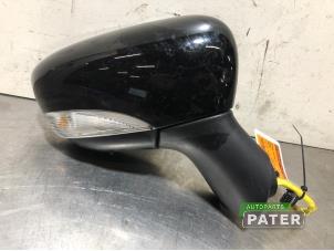 Used Wing mirror, right Renault Captur (2R) 0.9 Energy TCE 12V Price € 78,75 Margin scheme offered by Autoparts Pater