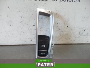 Gebrauchte Handbremse Schalter BMW X3 (F25) xDrive30d 24V Preis € 52,50 Margenregelung angeboten von Autoparts Pater
