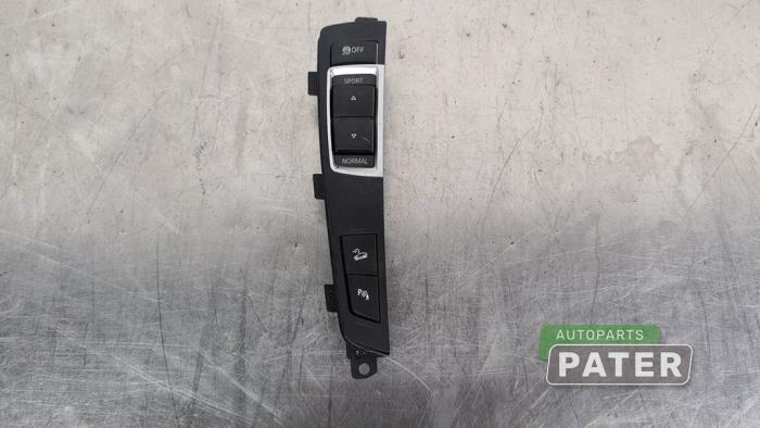 Używane Przelacznik BMW X3 (F25) xDrive30d 24V Cena € 21,00 Procedura marży oferowane przez Autoparts Pater