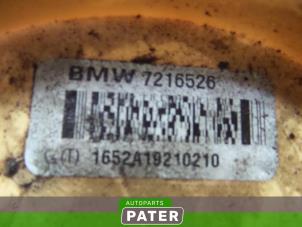 Usados Bomba de alimentación BMW X3 (F25) xDrive30d 24V Precio € 157,50 Norma de margen ofrecido por Autoparts Pater