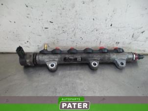 Used Fuel injector nozzle Renault Trafic New (EL) 2.0 dCi 16V 115 Price € 38,12 Inclusive VAT offered by Autoparts Pater