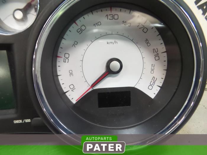 Odometer KM from a Peugeot 308 (4A/C) 1.6 VTI 16V 2009