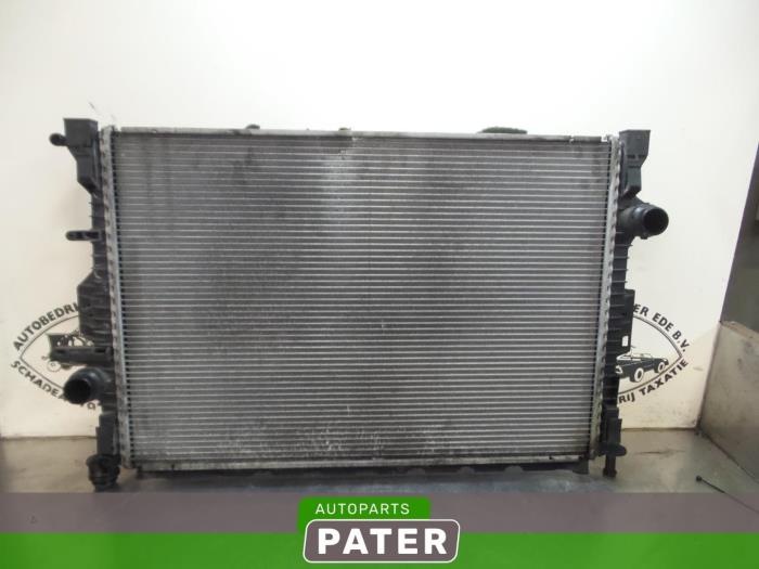 Usagé Radiateur Ford Mondeo IV Wagon 2.0 TDCi 140 16V Prix € 63,00 Règlement à la marge proposé par Autoparts Pater