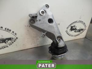 Used Engine mount BMW X6 (F16) xDrive30d 3.0 24V Price € 52,50 Margin scheme offered by Autoparts Pater