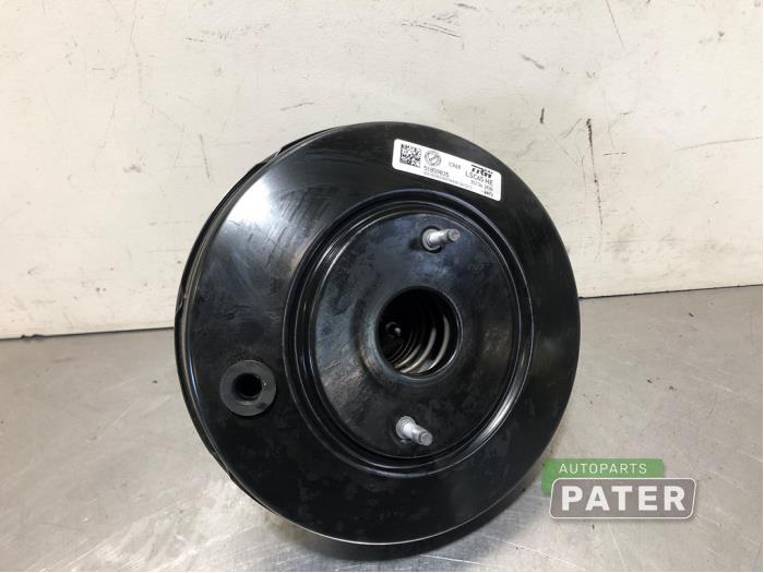 Usagé Assistant de freinage Fiat Panda (312) 0.9 TwinAir Turbo 80 Prix € 21,00 Règlement à la marge proposé par Autoparts Pater