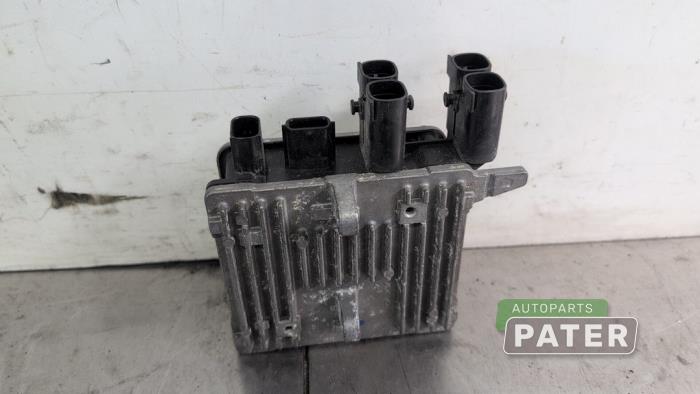 Used Power steering computer Renault Twingo III (AH) 1.0 SCe 70 12V Price € 36,75 Margin scheme offered by Autoparts Pater
