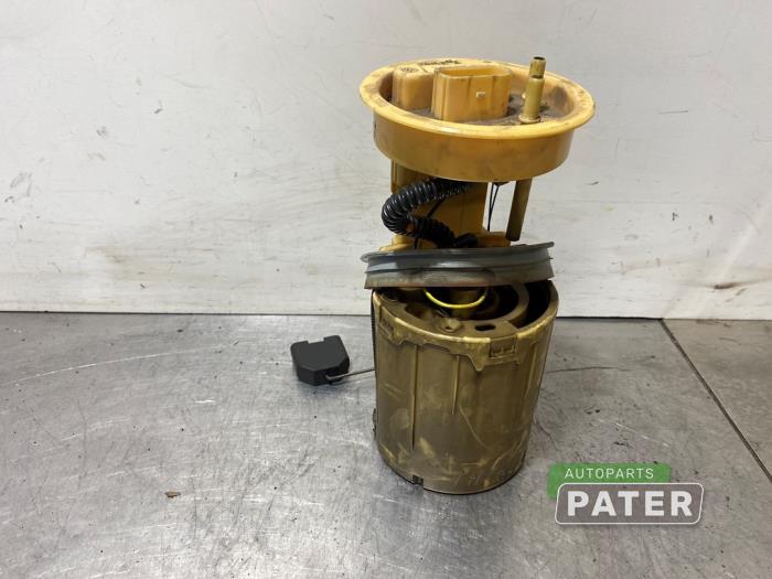 Gebrauchte Förderpumpe Volkswagen Transporter T5 2.5 TDi 4Motion Preis € 42,00 Margenregelung angeboten von Autoparts Pater