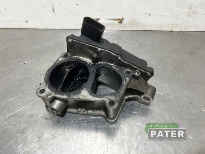 Begagnade Spjällhus Porsche Cayenne II (92A) 3.0 D V6 24V Pris € 31,50 Marginaltabell erbjuds av Autoparts Pater
