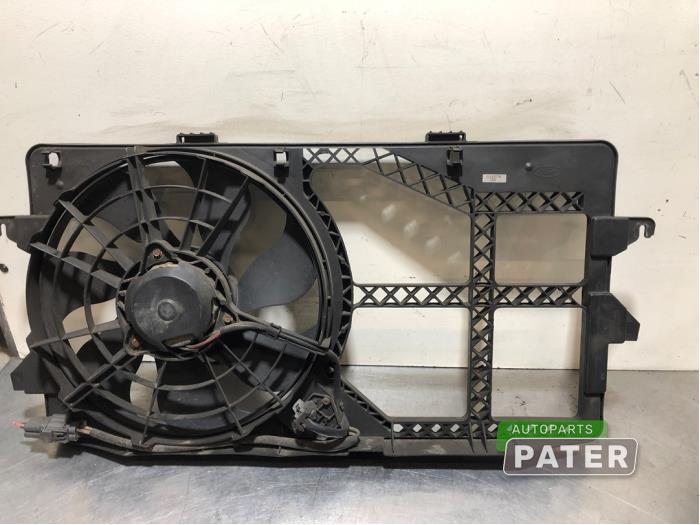 Używane Wentylator Ford Transit 2.0 TDdi 16V 260S Cena € 25,41 Z VAT oferowane przez Autoparts Pater