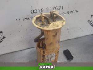 Usados Bomba de alimentación Volkswagen Crafter 2.5 TDI 30/32/35 Precio € 127,05 IVA incluido ofrecido por Autoparts Pater