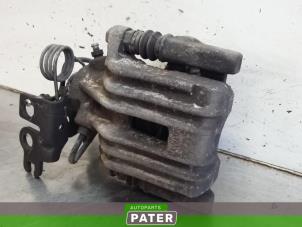 Used Rear brake calliper, left Volkswagen Caddy III (2KA,2KH,2CA,2CH) 1.6 TDI 16V Price € 82,58 Inclusive VAT offered by Autoparts Pater