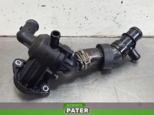 Used Thermostat housing Volkswagen Caddy III (2KA,2KH,2CA,2CH) 1.6 TDI 16V Price € 44,47 Inclusive VAT offered by Autoparts Pater