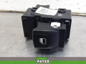 Used Electric window switch Kia Picanto (JA) 1.0 12V Price € 21,00 Margin scheme offered by Autoparts Pater
