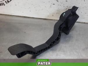 Used Accelerator pedal Peugeot 206 (2A/C/H/J/S) 1.4 HDi Price € 52,50 Margin scheme offered by Autoparts Pater