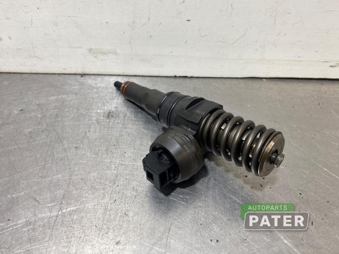 Usagé Injecteurs Volkswagen Polo IV (9N1/2/3) 1.4 TDI 75 Prix € 31,50 Règlement à la marge proposé par Autoparts Pater