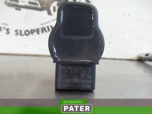 Used Ignition coil Volkswagen Golf VI (5K1) 2.0 TSI R 16V 4Motion Price € 10,50 Margin scheme offered by Autoparts Pater
