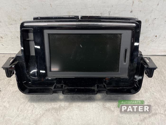 Używane System nawigacji Renault Megane III Grandtour (KZ) 1.5 dCi 110 Cena € 42,00 Procedura marży oferowane przez Autoparts Pater