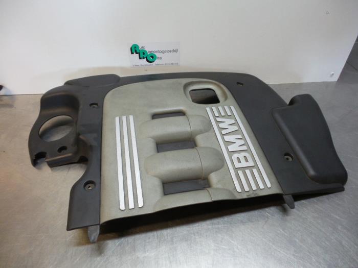 Engine protection panel from a BMW 3-Serie 2003